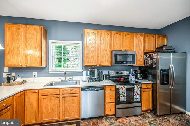 4203 HIDDEN OAK LN, Bealeton, VA 22712