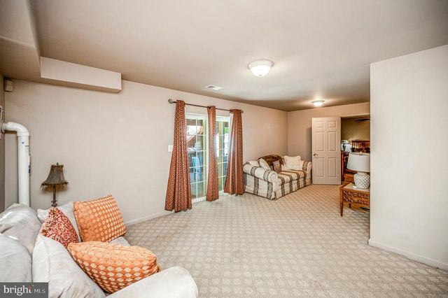 4203 HIDDEN OAK LN, Bealeton, VA 22712