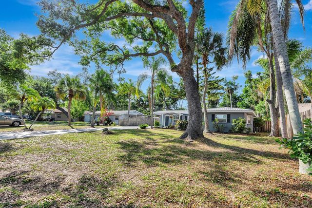 2510 51ST AVENUE TERRACE W, Bradenton, FL 34207