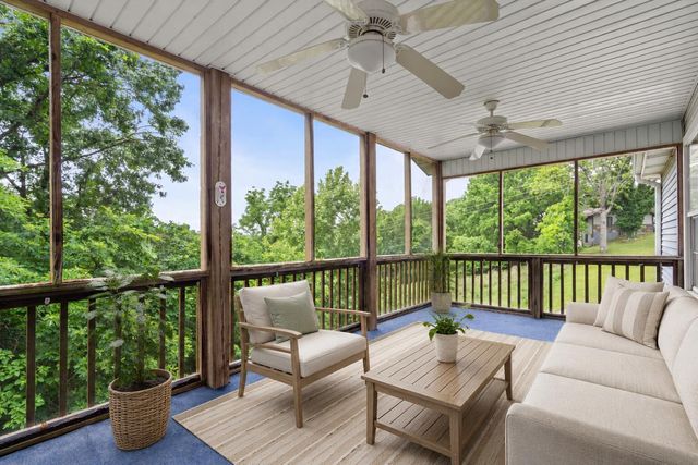 9 Buttonwood Drive, Kimberling City, MO 65686