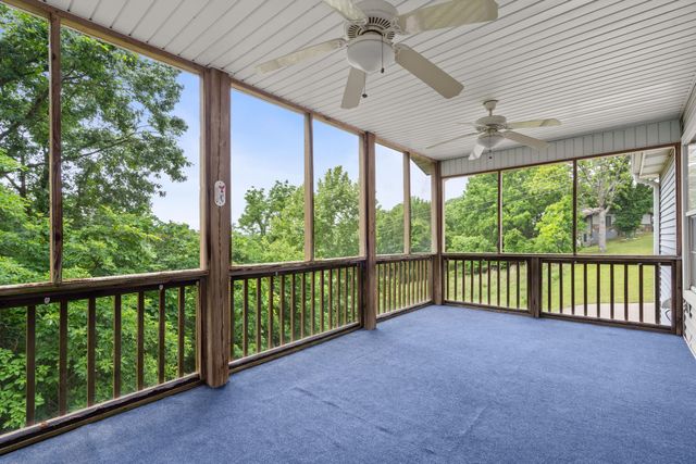 9 Buttonwood Drive, Kimberling City, MO 65686