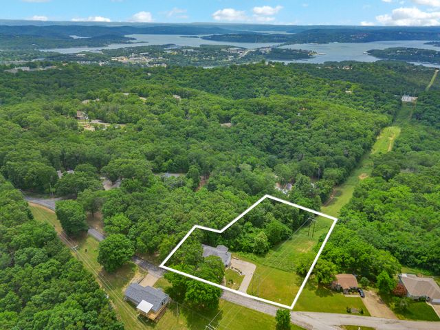 9 Buttonwood Drive, Kimberling City, MO 65686