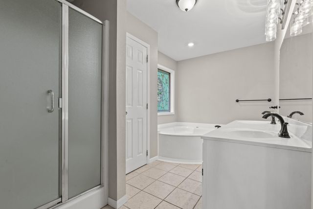 9 Buttonwood Drive, Kimberling City, MO 65686
