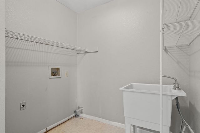 9 Buttonwood Drive, Kimberling City, MO 65686