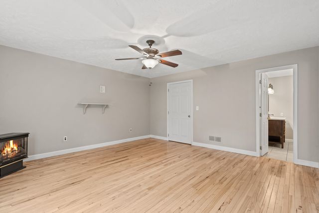 9 Buttonwood Drive, Kimberling City, MO 65686