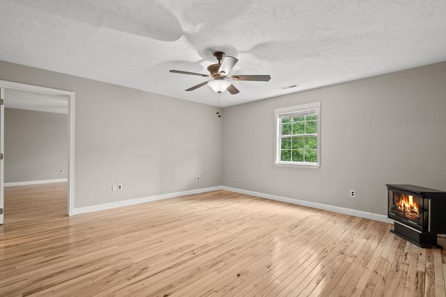9 Buttonwood Drive, Kimberling City, MO 65686