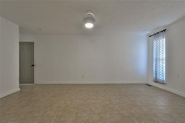 106 NE Mustang Road, Piedmont, OK 73078