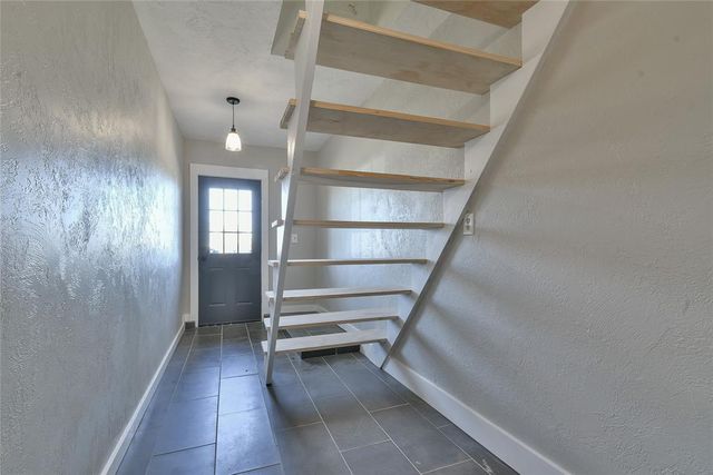 106 NE Mustang Road, Piedmont, OK 73078