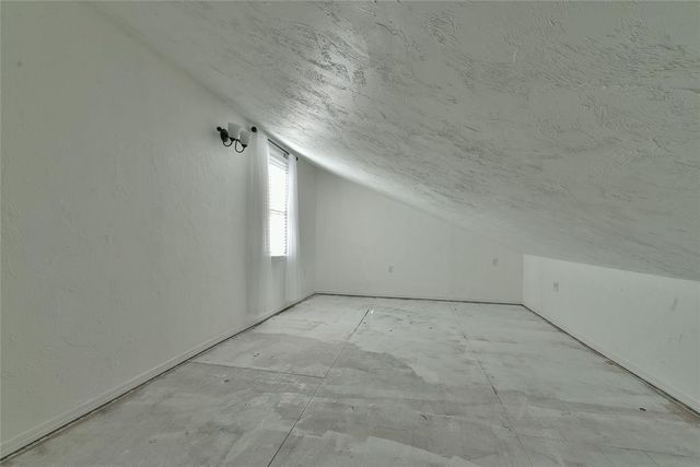 106 NE Mustang Road, Piedmont, OK 73078