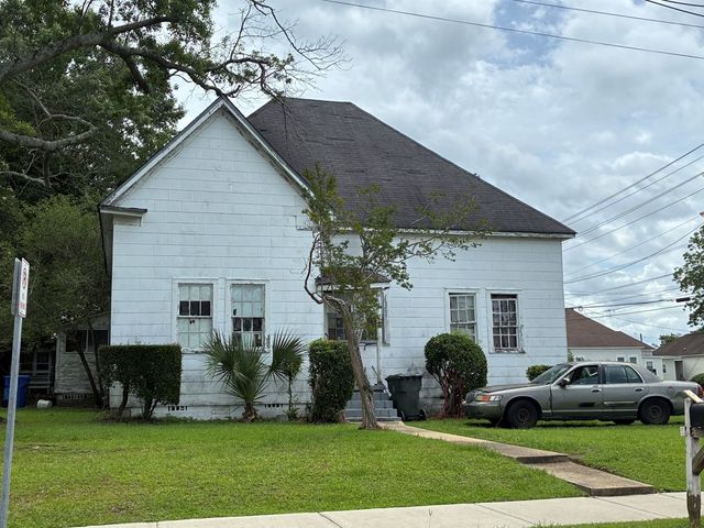 300 N Lena St, Dothan, AL 36303