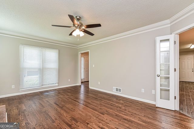 2552 Laurel View Court, Snellville, GA 30078