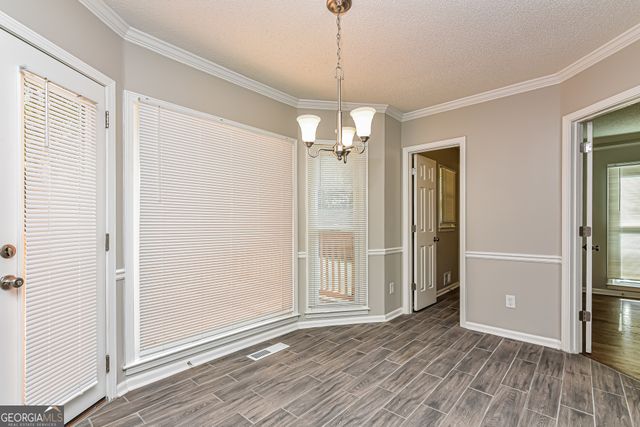 2552 Laurel View Court, Snellville, GA 30078