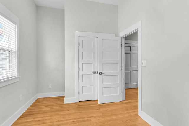 137 Calhoun Street B, Charleston, SC 29401
