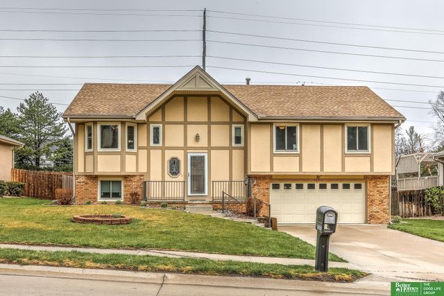 16512 Pierce Street, Omaha, NE 68130