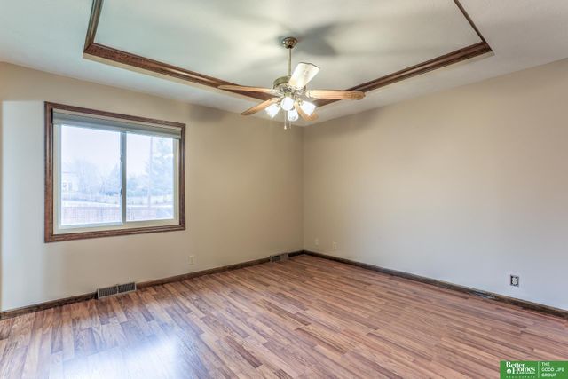 16512 Pierce Street, Omaha, NE 68130