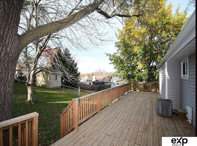 9804 S 20TH Street, Bellevue, NE 68123