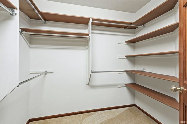 4118 Stillwood Drive, Fort Wayne, IN 46815