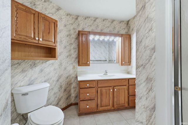 4118 Stillwood Drive, Fort Wayne, IN 46815