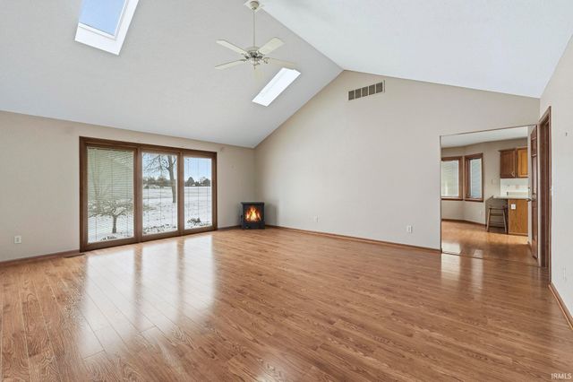 4118 Stillwood Drive, Fort Wayne, IN 46815