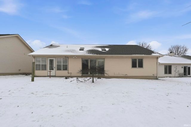 4118 Stillwood Drive, Fort Wayne, IN 46815