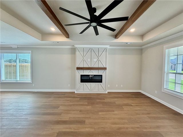 1812 Bugg Street, Pea Ridge, AR 72751