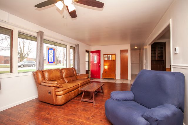 1114 E Lafayette Street, Bloomington, IL 61701