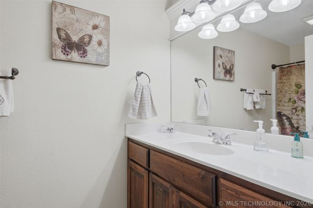 21075 S Andreas Road, Claremore, OK 74019