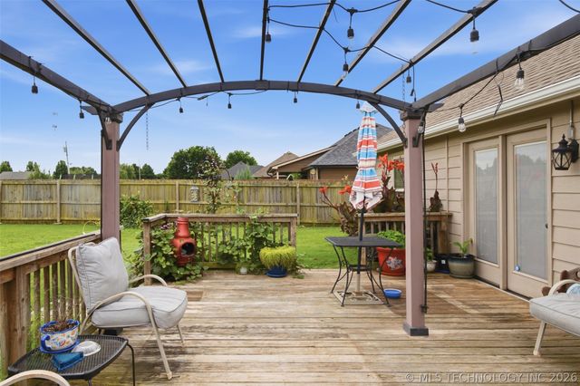 21075 S Andreas Road, Claremore, OK 74019