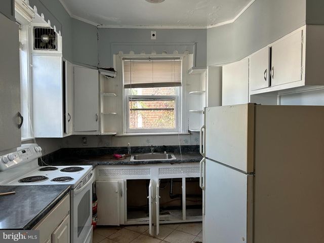 5223 SPRUCE ST, Philadelphia, PA 19139