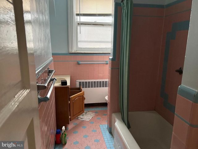 5223 SPRUCE ST, Philadelphia, PA 19139