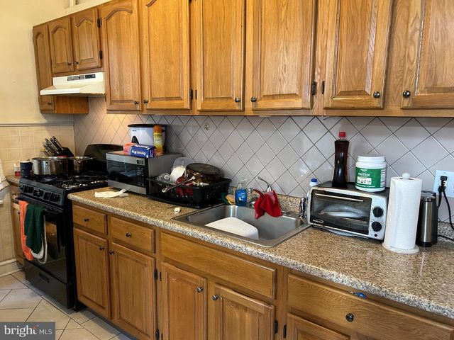 5223 SPRUCE ST, Philadelphia, PA 19139