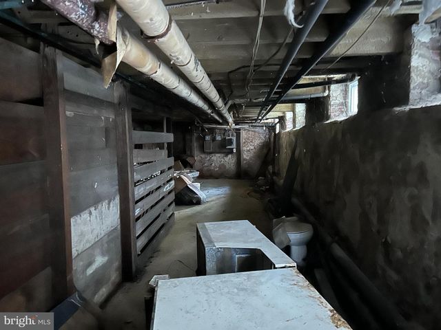 5223 SPRUCE ST, Philadelphia, PA 19139