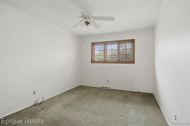 30214 Blossom Lane, Warren, MI 48088