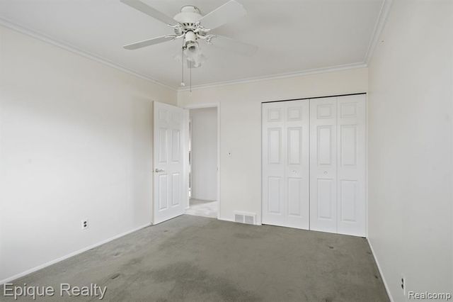 30214 Blossom Lane, Warren, MI 48088