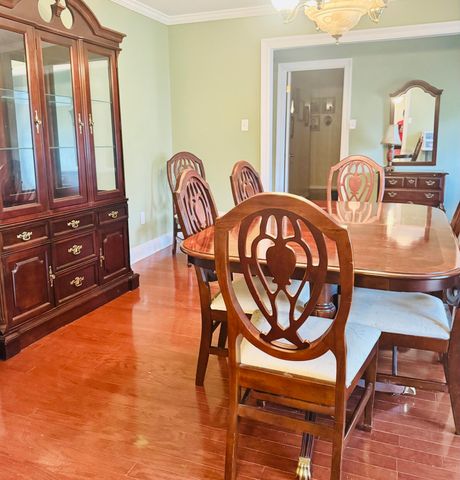 100 Elizabeth, Petal, MS 39465