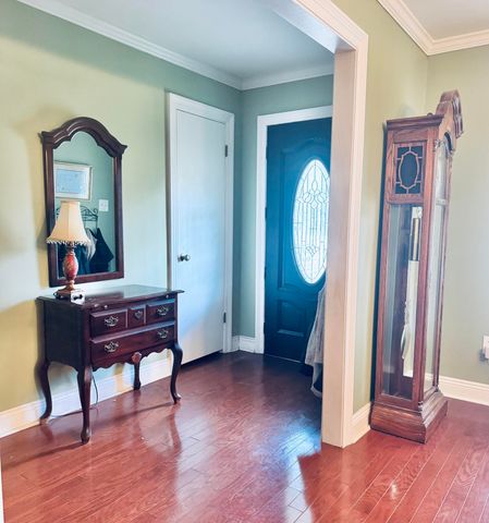 100 Elizabeth, Petal, MS 39465