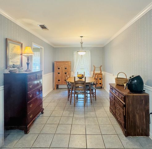 100 Elizabeth, Petal, MS 39465