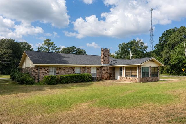 100 Elizabeth, Petal, MS 39465