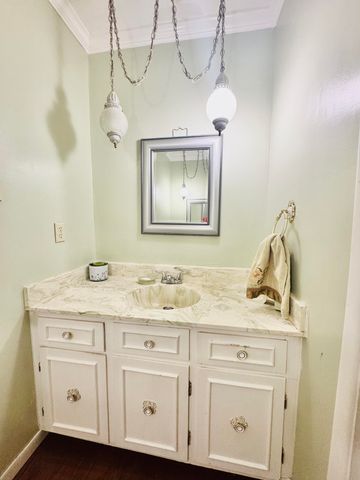 100 Elizabeth, Petal, MS 39465