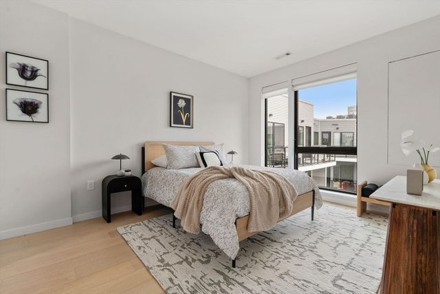 45 West Third 514, Boston, MA 02127