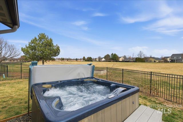 2850 N Iditarod Way, Kuna, ID 83634