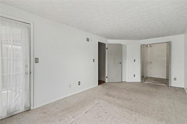 1325 Keys Lake Drive NE, Brookhaven, GA 30319