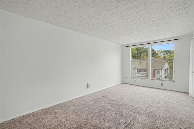 1325 Keys Lake Drive NE, Brookhaven, GA 30319