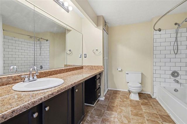 1325 Keys Lake Drive NE, Brookhaven, GA 30319