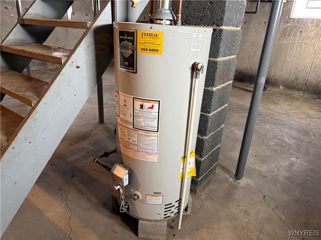 379 North Ogden Street E, Buffalo, NY 14212