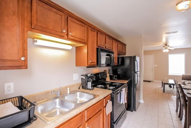 535 Lafayette Rd Apt A1, Clarksville, TN 37042