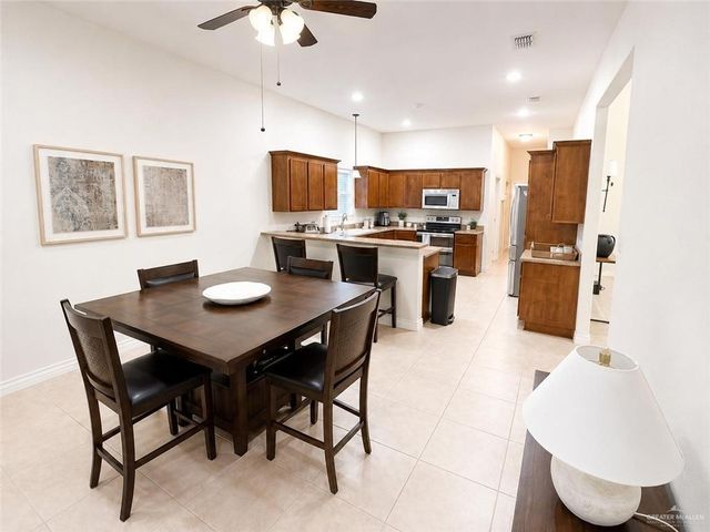 3720 Macquarie Drive, Edinburg, TX 78542