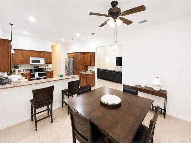 3720 Macquarie Drive, Edinburg, TX 78542