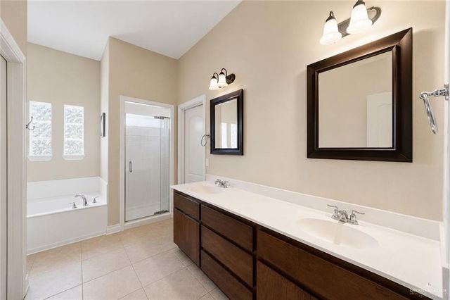 3720 Macquarie Drive, Edinburg, TX 78542
