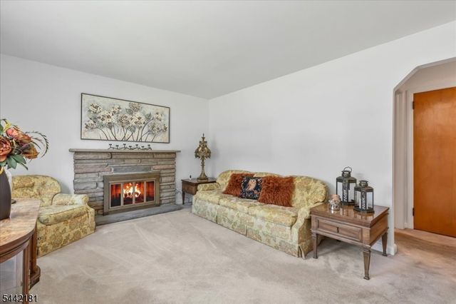 374 South Ave, Fanwood Boro, NJ 07023